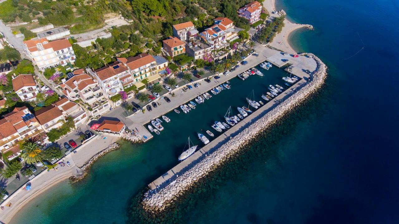 Apartments Lara Podgora Eksteriør billede